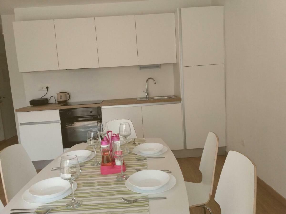 Apartments Mestrovic لوبار المظهر الخارجي الصورة