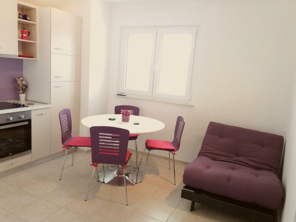 Apartments Mestrovic لوبار المظهر الخارجي الصورة